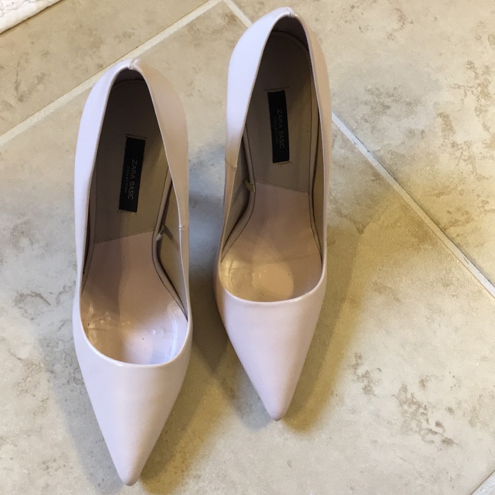❌Zara pumps❌sold on another site